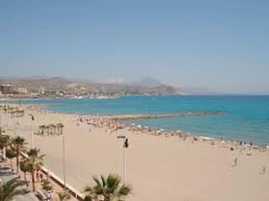 Ferienwohnung A 1 Minuto De La Playa Del Campello Exterior foto