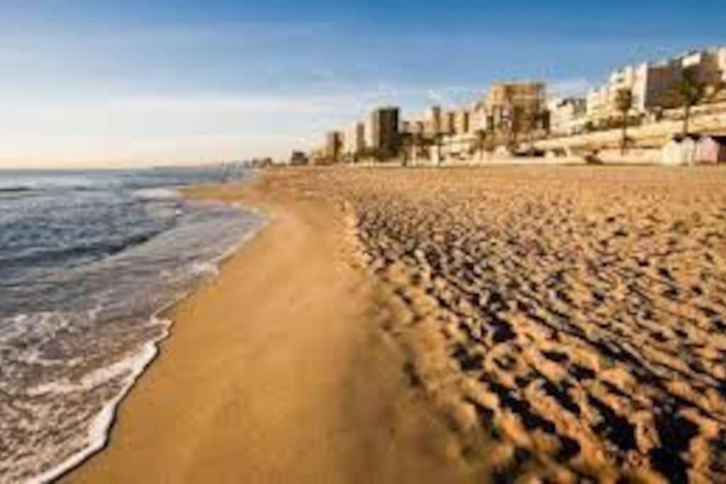 Ferienwohnung A 1 Minuto De La Playa Del Campello Exterior foto